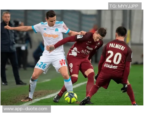 法甲分析:里尔有望击败梅斯昂热与洛里昂或将陷入僵局 法甲分析:里尔有望击败梅斯昂热与洛里昂或将陷入僵局