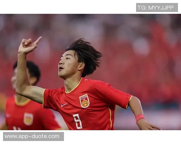 国足U16对朝鲜比赛中体能透支明显边路传球手短缺成制约因素 国足U16对朝鲜比赛中体能透支明显边路传球手短缺成制约因素