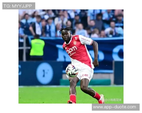 摩纳哥与兰斯就后卫科内转会事宜展开谈判双方积极沟通寻求达成协议 摩纳哥与兰斯就后卫科内转会事宜展开谈判双方积极沟通寻求达成协议