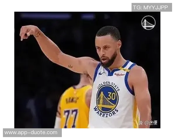 巴特勒三节高效表现轻松打卡20分5板5助助球队稳住优势