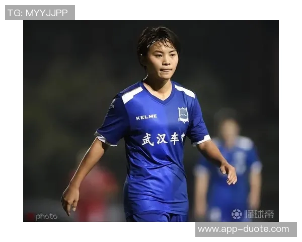 王霜感谢球迷现场支持期待胜利带来狂欢时刻