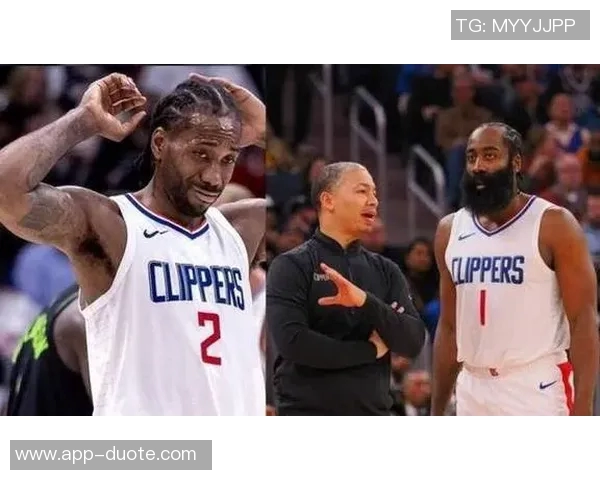 泰伦卢称赞首发球员首节表现出色展现良好比赛风格 泰伦卢称赞首发球员首节表现出色展现良好比赛风格