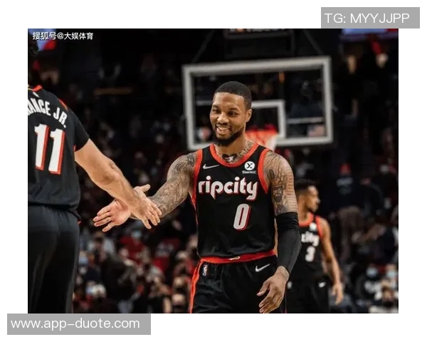 开拓者伤病潮加剧利拉德等四名主力长期缺阵罗威穆雷每日恢复观察 开拓者伤病潮加剧利拉德等四名主力长期缺阵罗威穆雷每日恢复观察